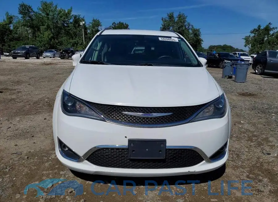 2C4RC1BG7KR537570# 5