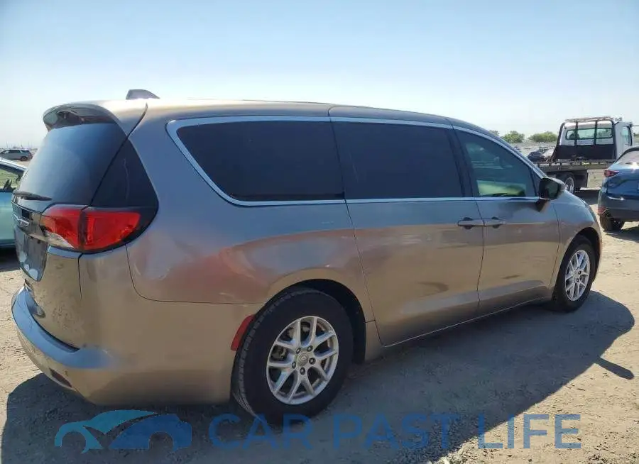 2C4RC1CGXJR236529# 3