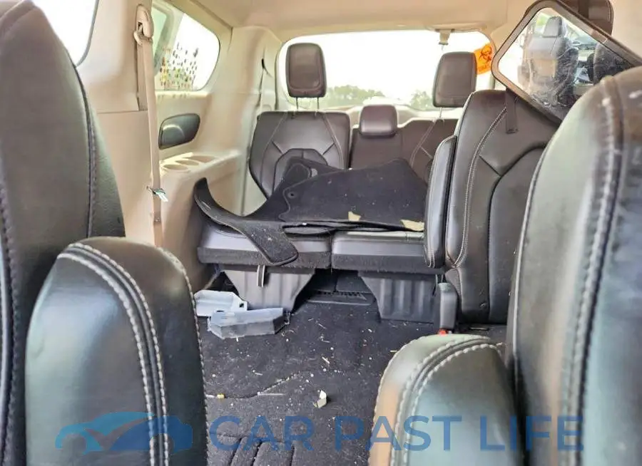 2C4RC1DG7MR504505# 10
