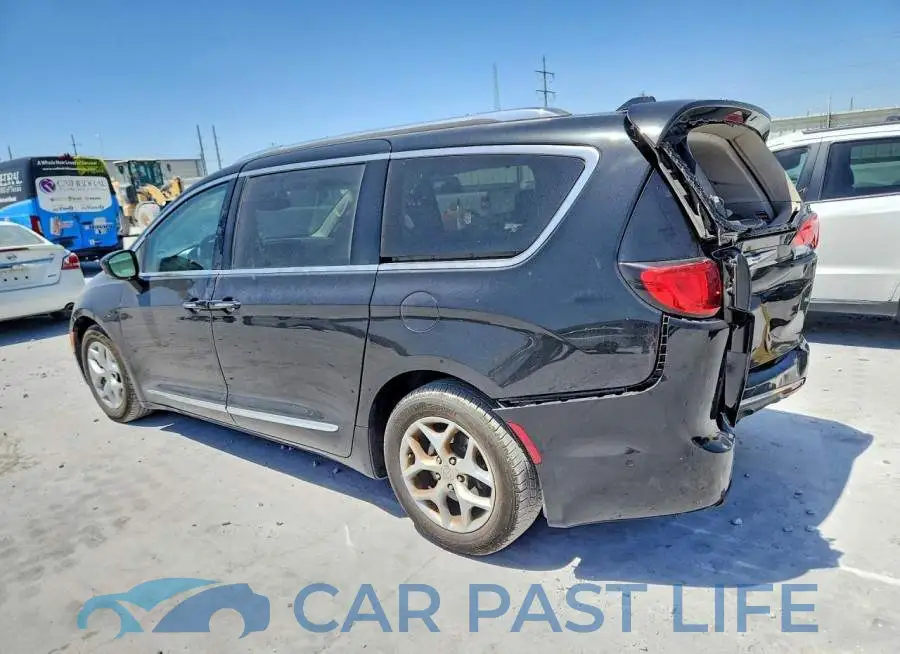 2C4RC1EG4HR511318# 2