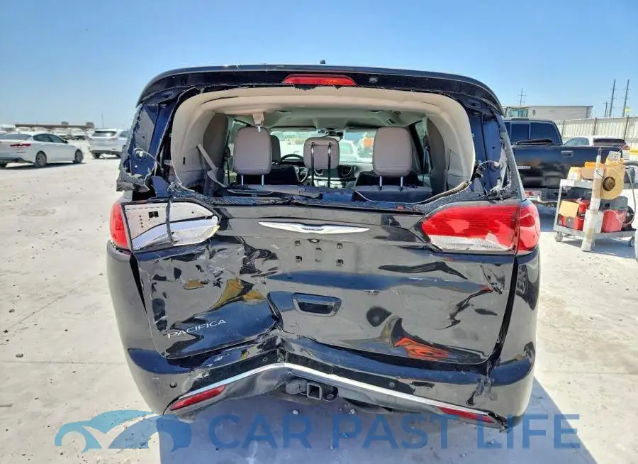 2C4RC1EG4HR511318# 6