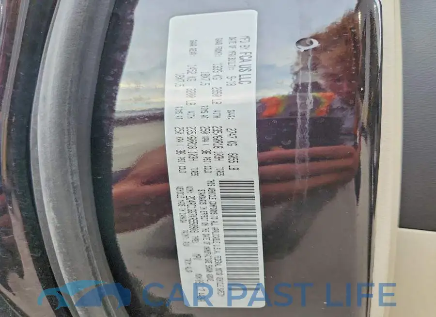 2C4RC1GG7KR550909# 13
