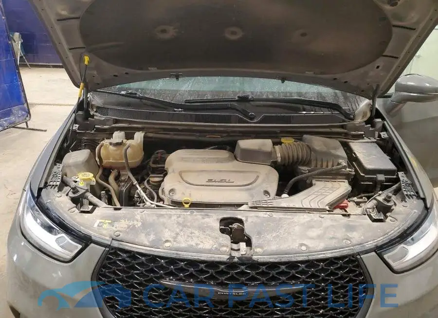 2C4RC3FG2MR529952# 12