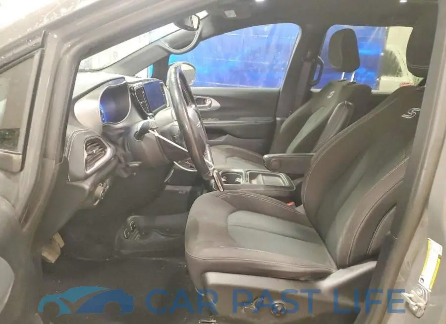 2C4RC3FG2MR529952# 7