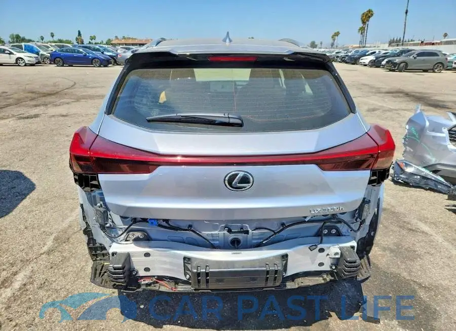 JTHYBJAH5T2044980# 6