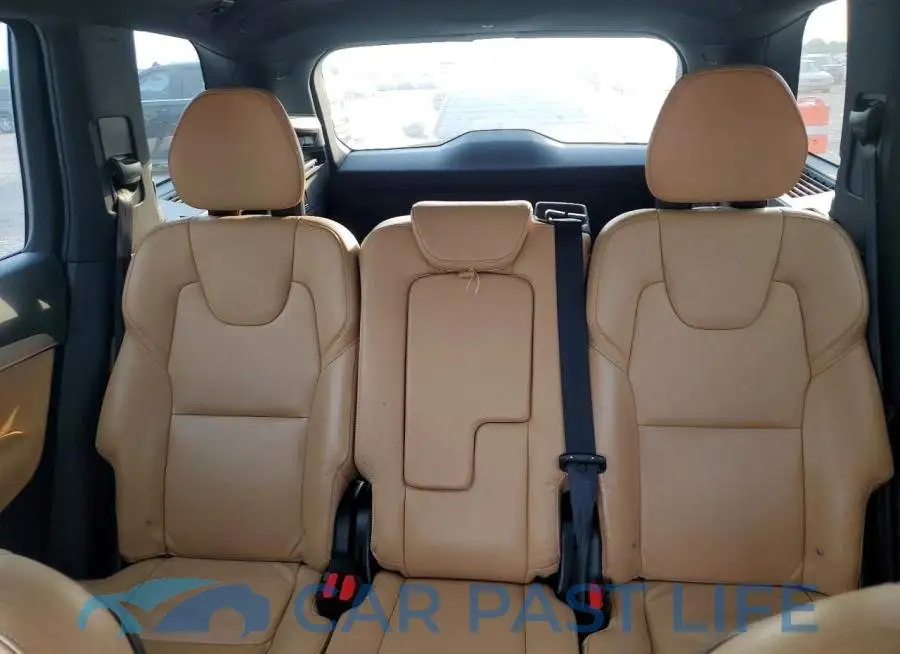 YV4A22PK0J1328206# 10