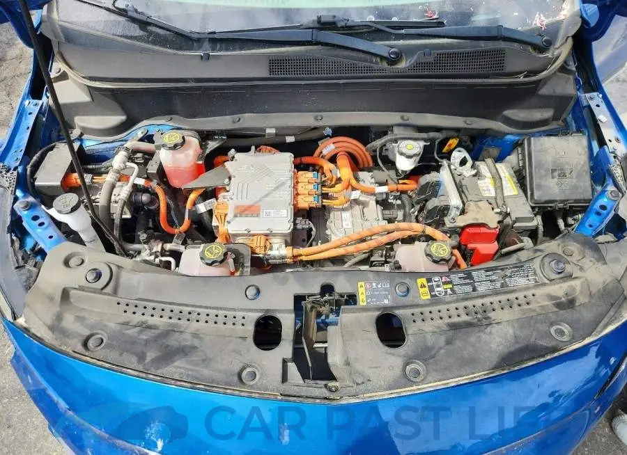 1G1FZ6S05N4133555# 11
