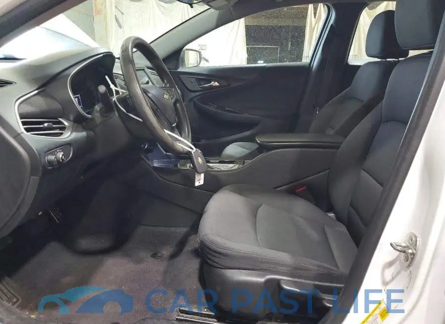 1G1ZB5ST4HF204064# 7