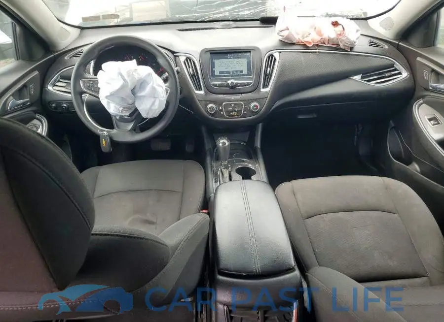 1G1ZD5ST0JF141660# 8