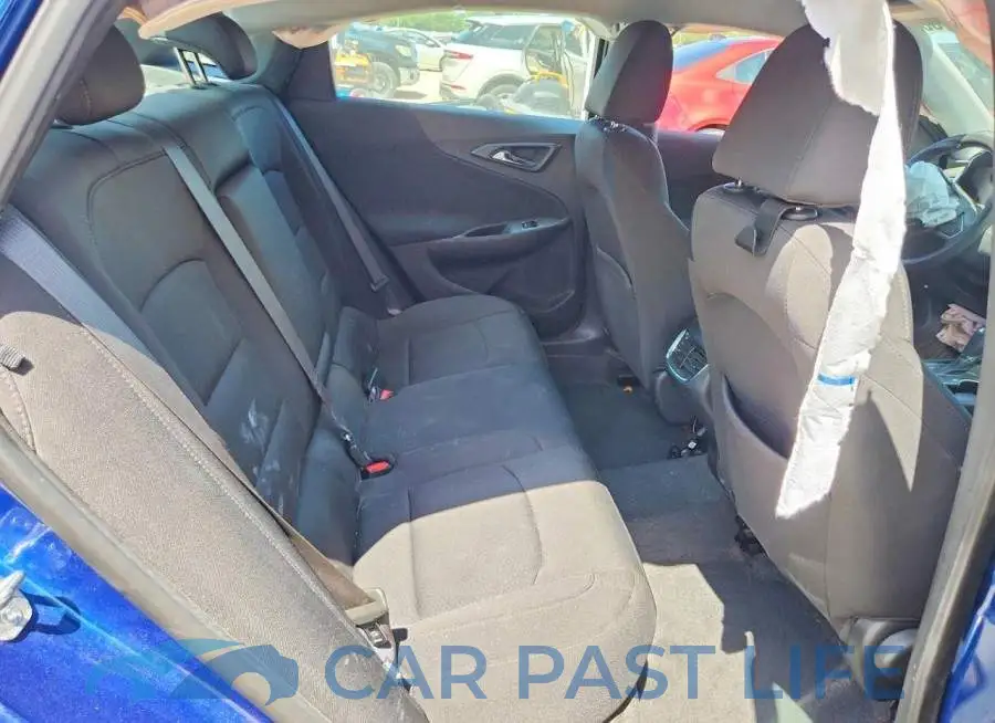 1G1ZD5ST1KF204878# 10