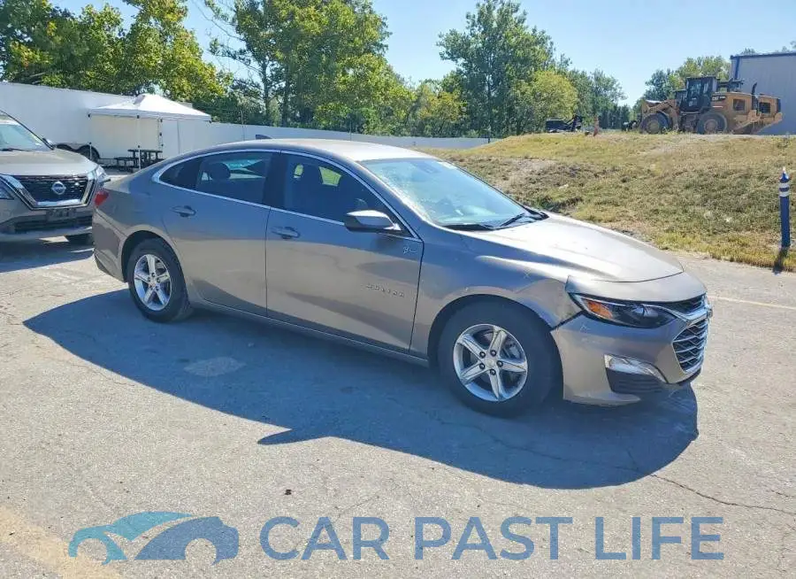 1G1ZD5ST2RF148475# 4