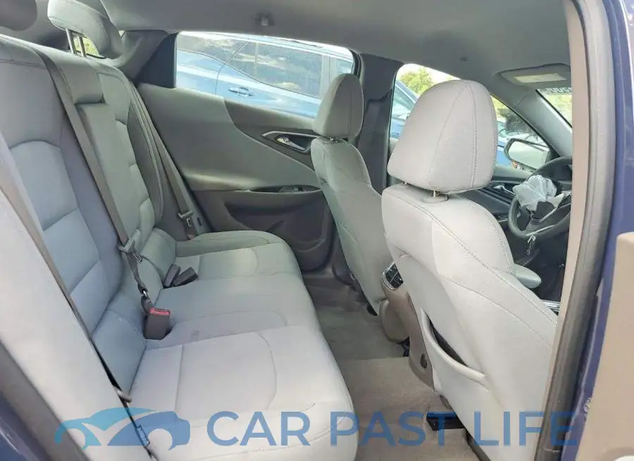 1G1ZD5ST3SF142691# 10
