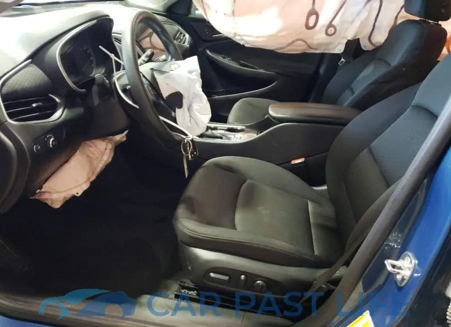 1G1ZD5ST9SF129895# 7