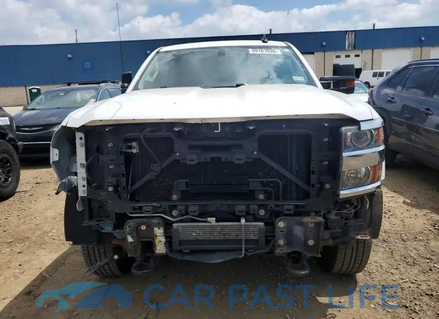 1GC2KUEG4JZ262228# 5