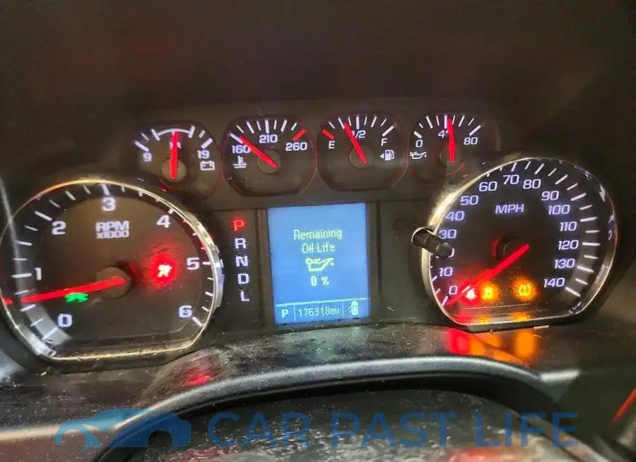 1GCVKNEC7JZ199738# 9