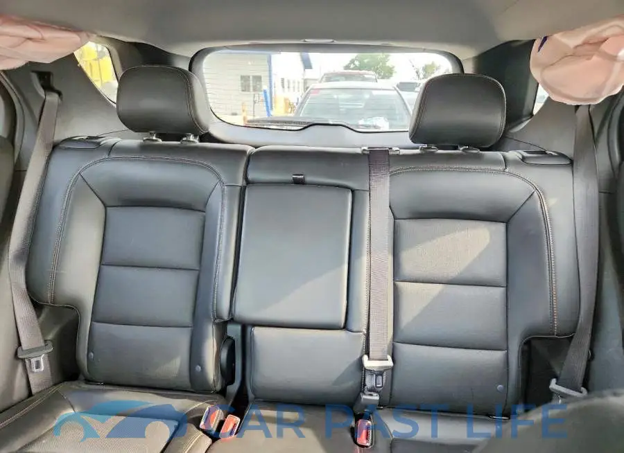 2GNAXKEV7M6156430# 10