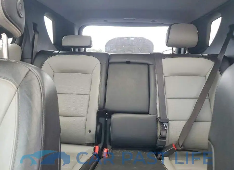 2GNAXMEVXJ6202601# 10