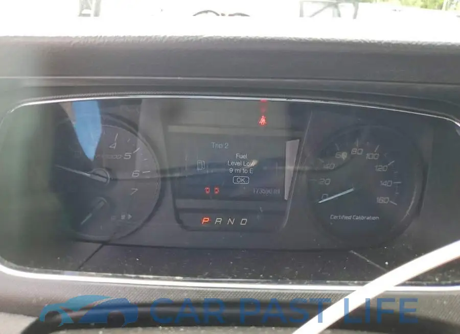 1FAHP2MK2HG119893# 9