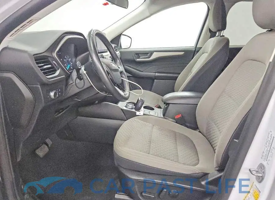 1FMCU9G60NUA11656# 7