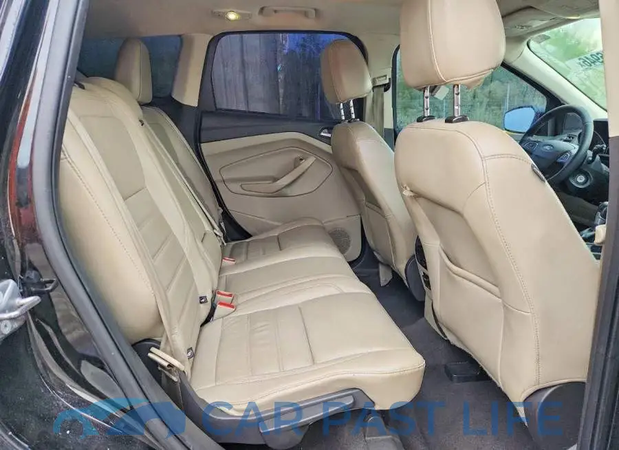 1FMCU9G9XHUA25899# 11
