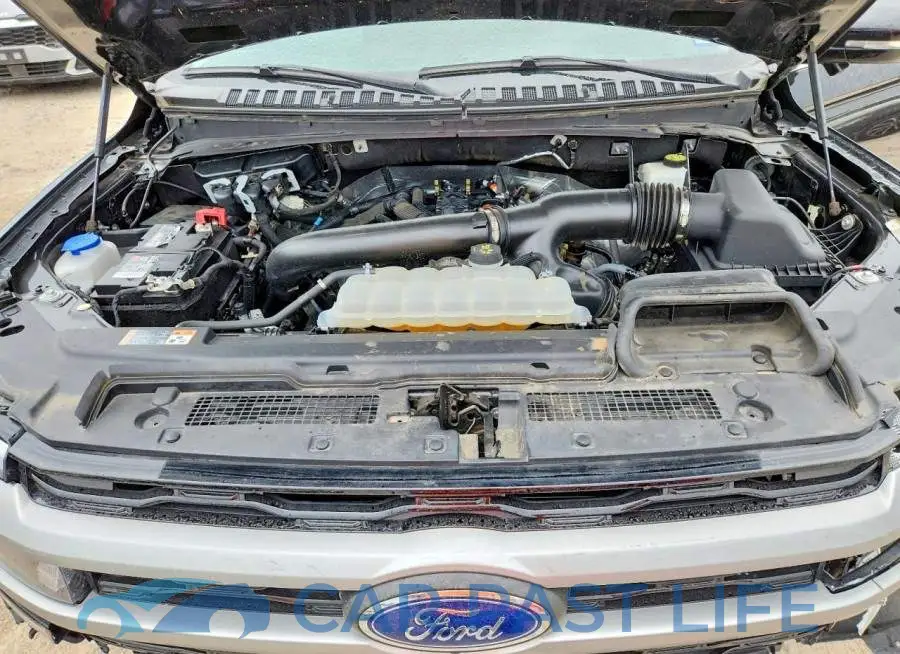 1FMJK1J83REA58656# 12