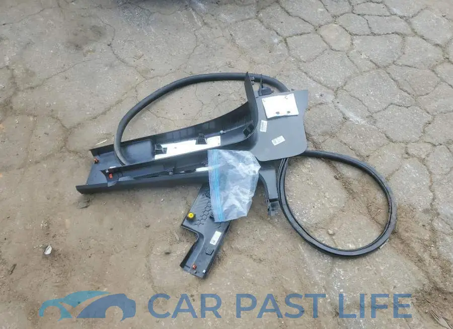 1FMUK7DH1SGA48990# 13