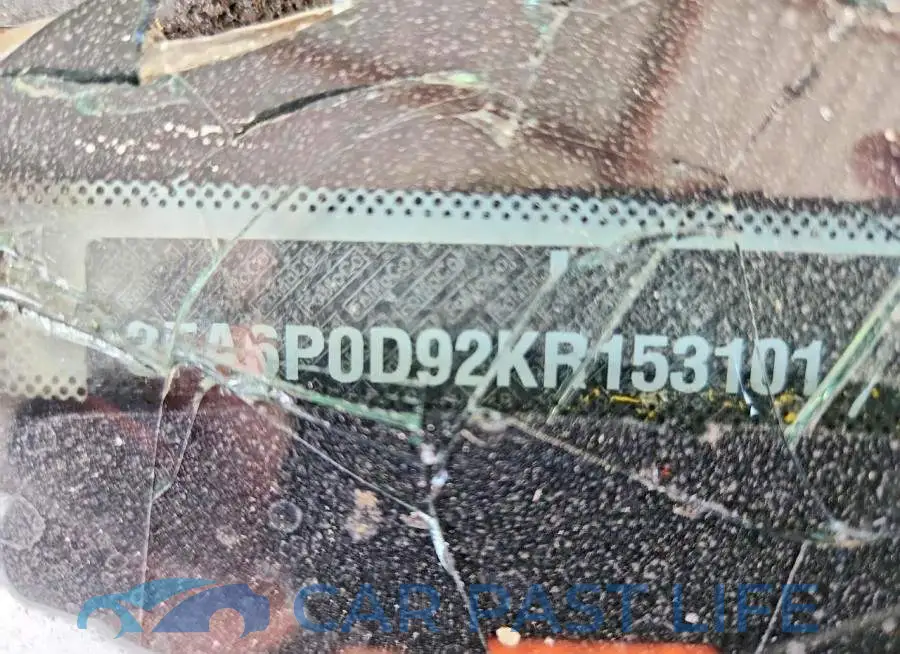 3FA6P0D92KR153101# 12