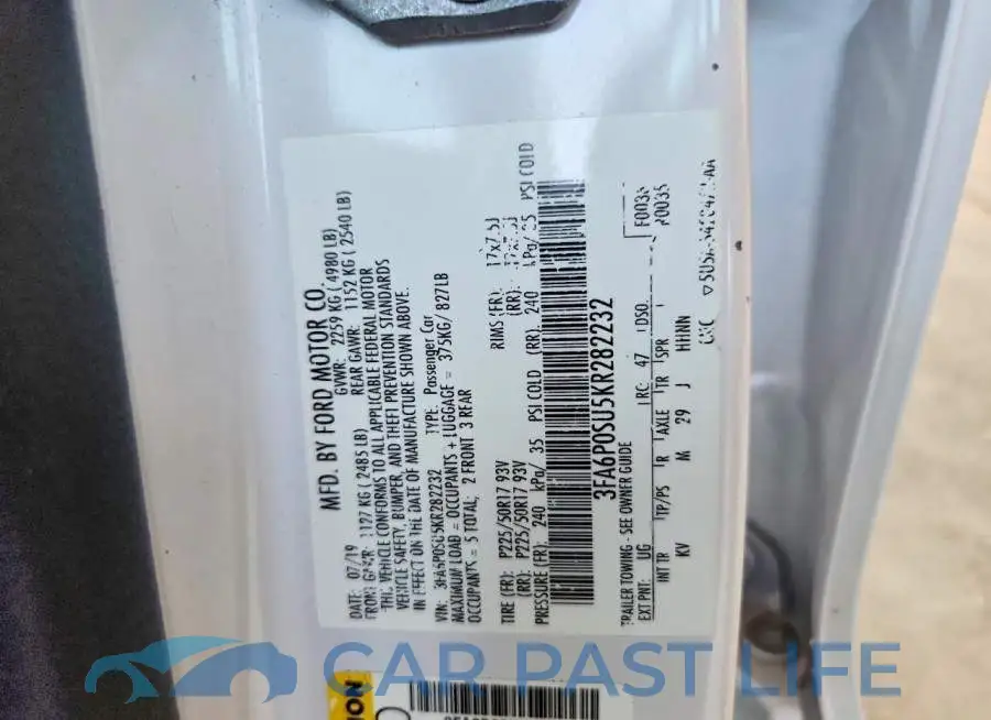 3FA6P0SU5KR282232# 12