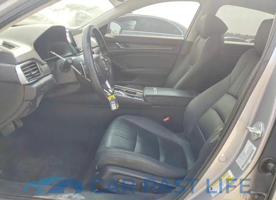 1HGCV3F5XNA002084# 7