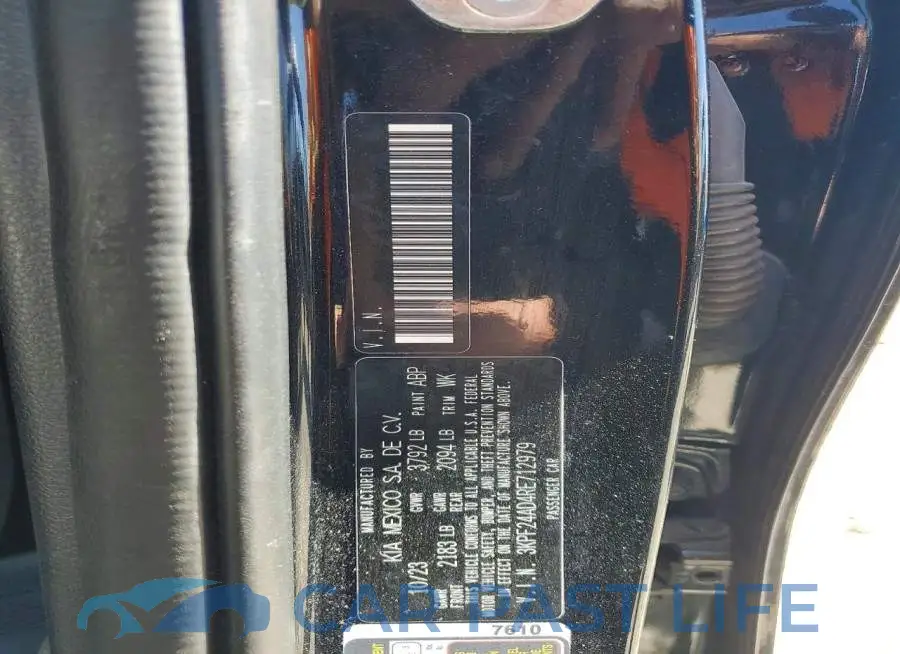 3KPF24AD4RE712979# 13