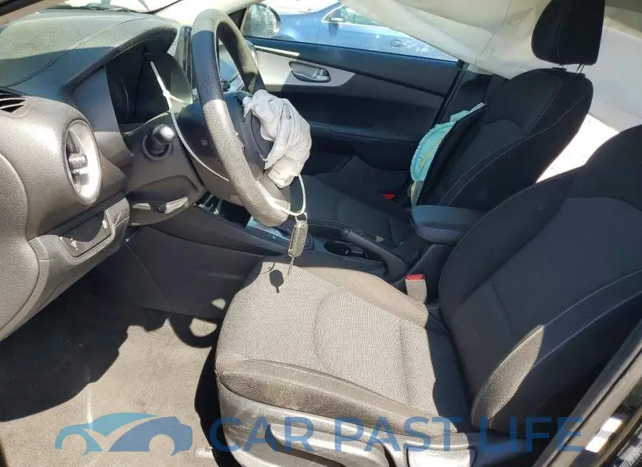 3KPF24AD4RE712979# 7