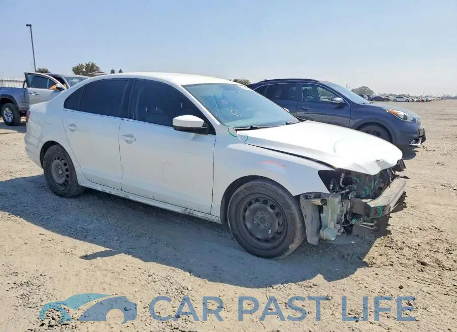 3VW2B7AJ2HM371220# 4