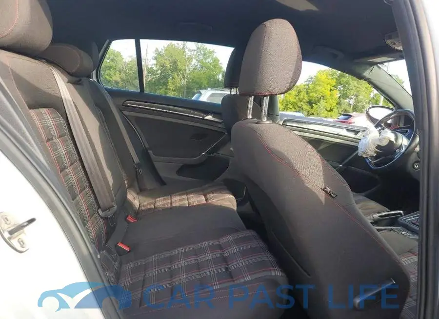 3VW4T7AU9HM045642# 10