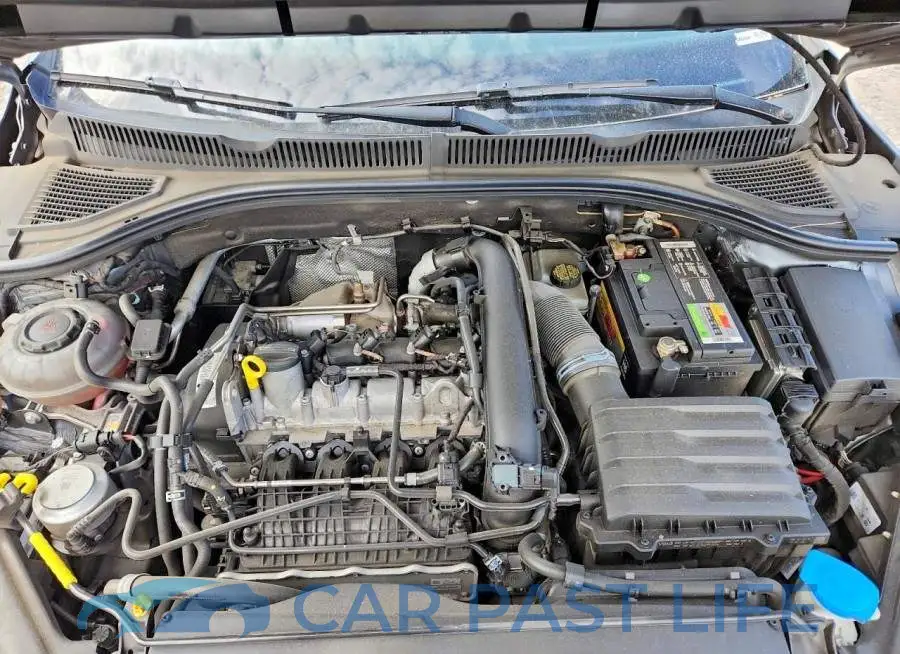 3VWC57BUXKM272060# 11