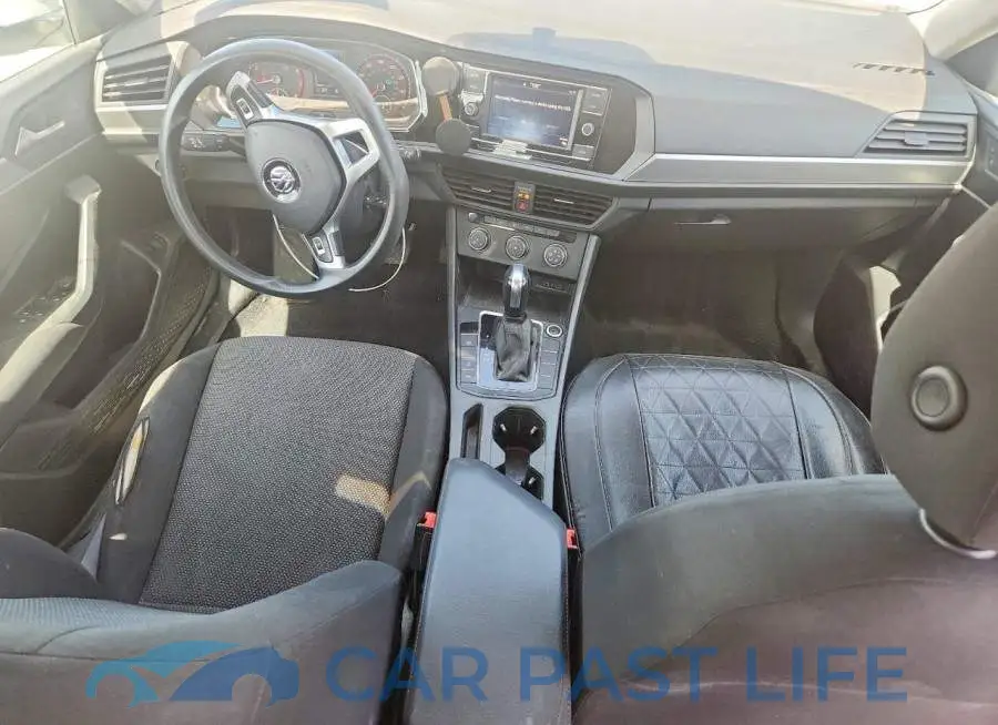 3VWCB7BU0LM023857# 8