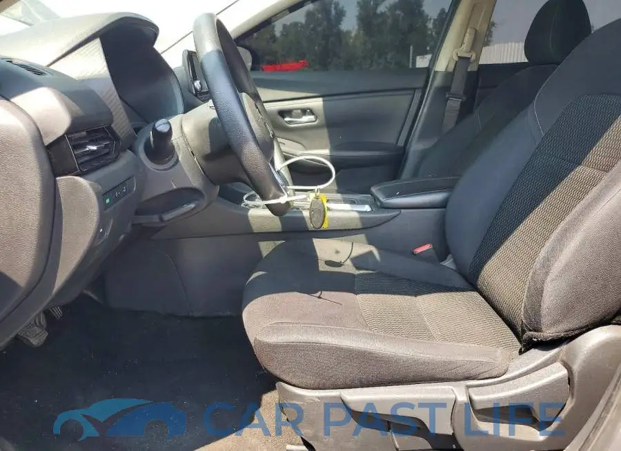3N1AB8BV9LY295070# 7