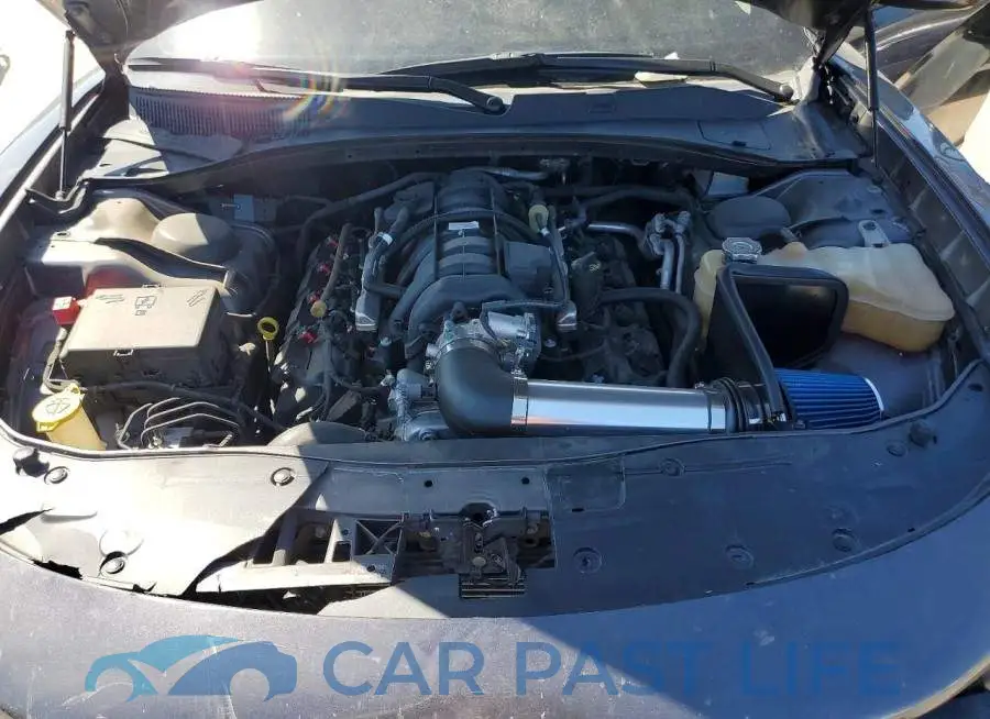 2C3CDXCT4KH738161# 11