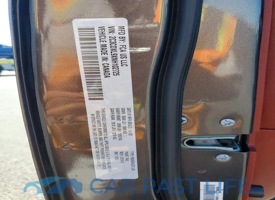 2C3CDXL9XNH102725# 12
