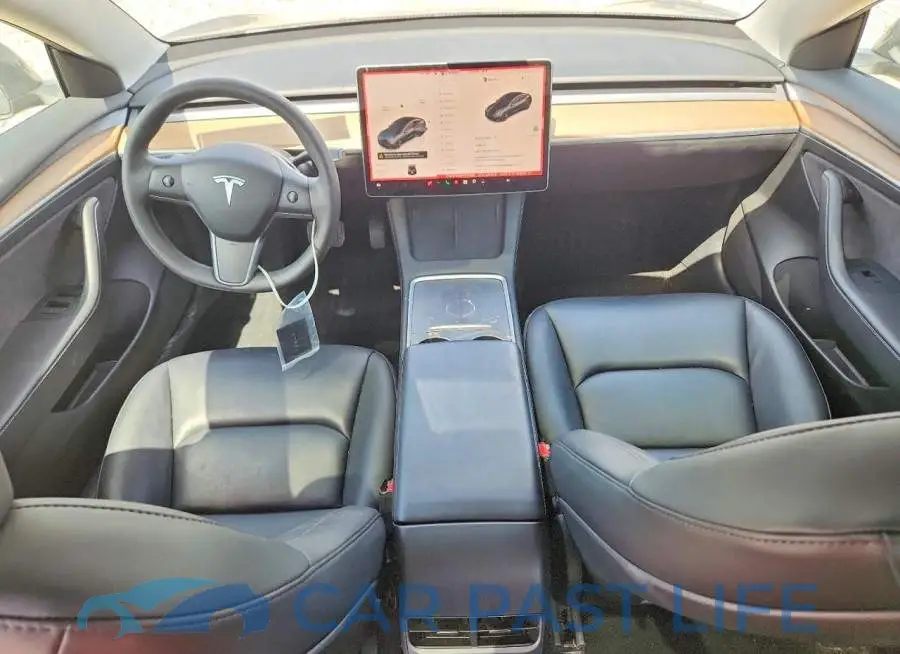 5YJ3E1EA6PF610339# 8