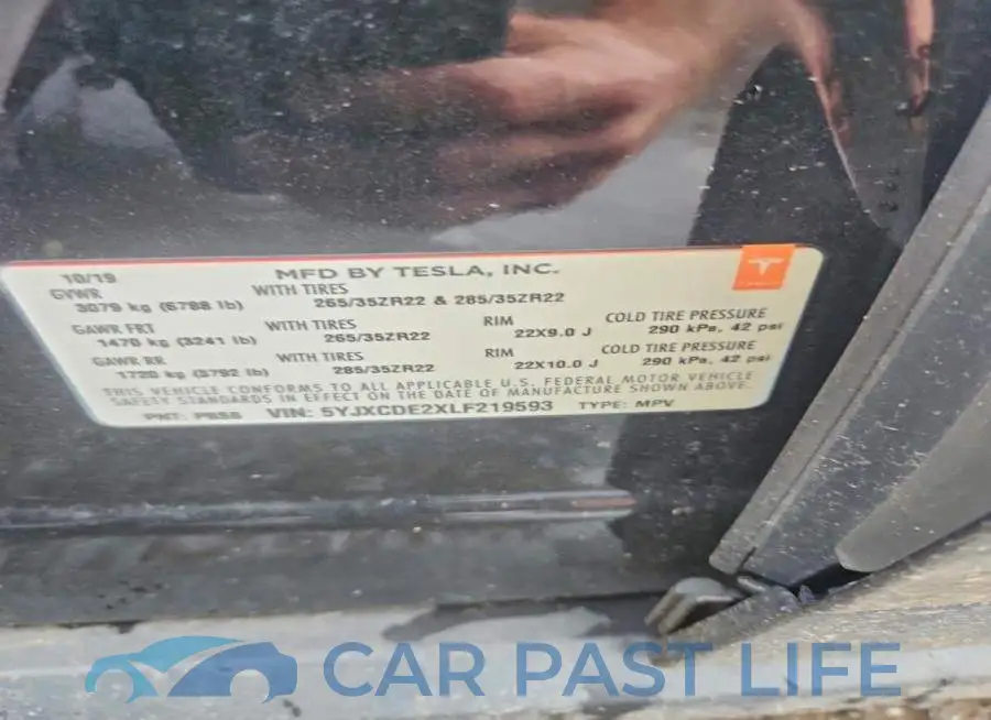 5YJXCDE2XLF219593# 12