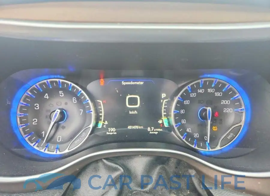 2C4RC1EG8JR148379# 9