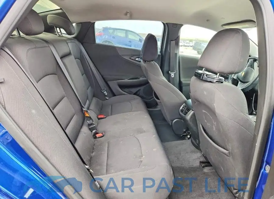 1G1ZD5ST4KF158124# 10