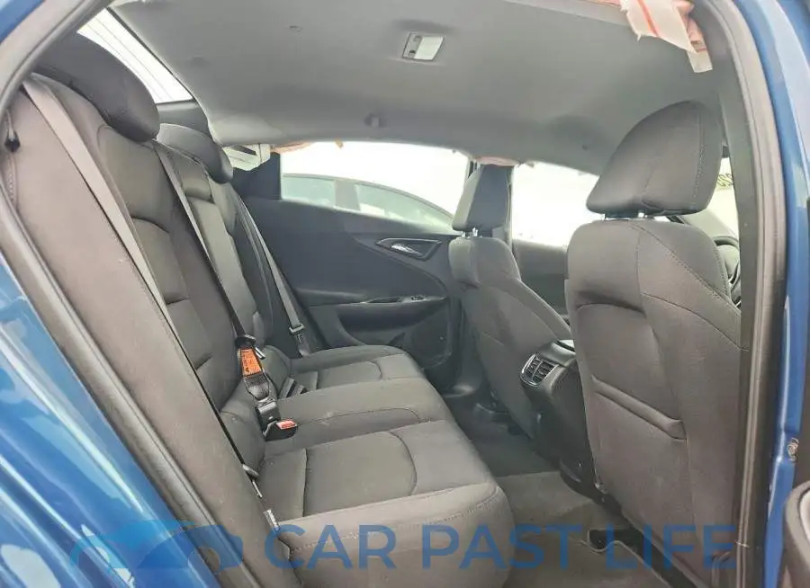 1G1ZD5ST4RF211382# 10