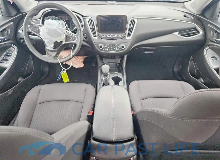 1G1ZD5ST4RF211382# 8
