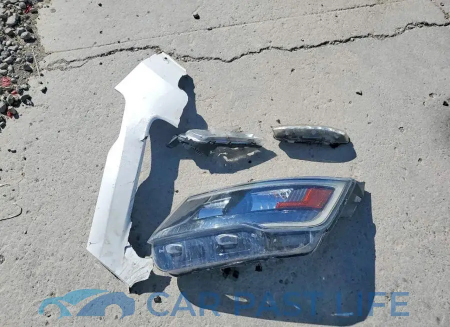 1FM5K8GT8KGB40768# 13