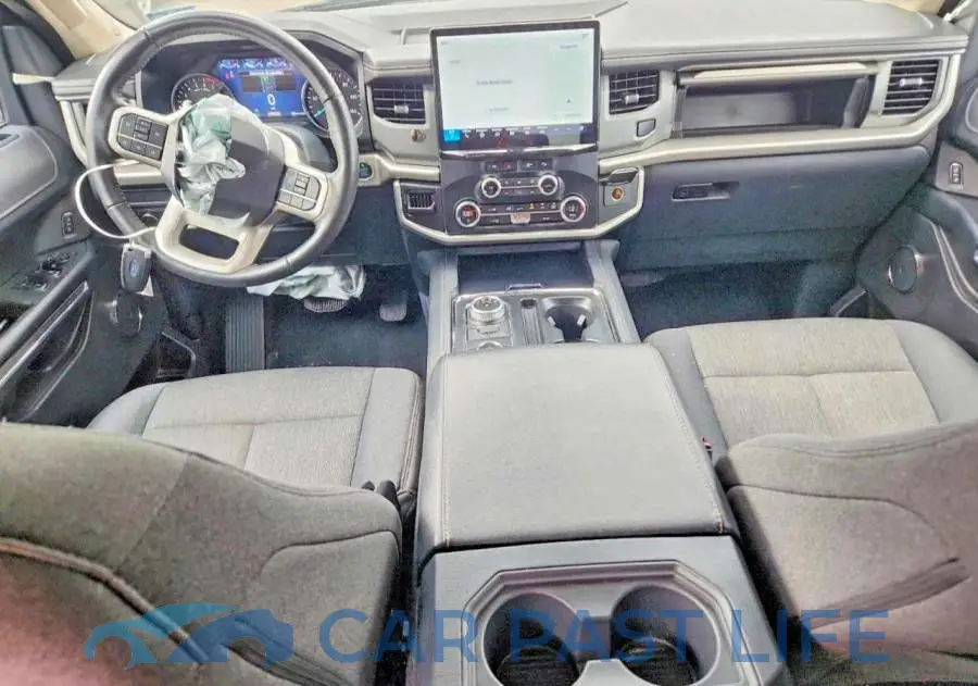1FMJK1J80REA61532# 8