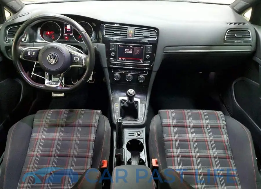 3VW5T7AU9LM002576# 8