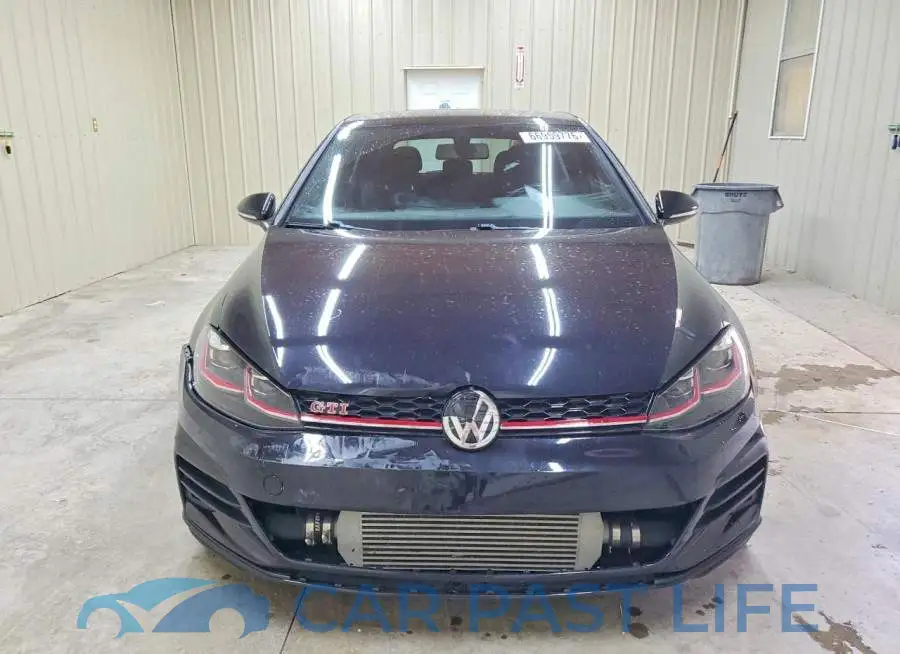 3VW5T7AU9LM002576# 5