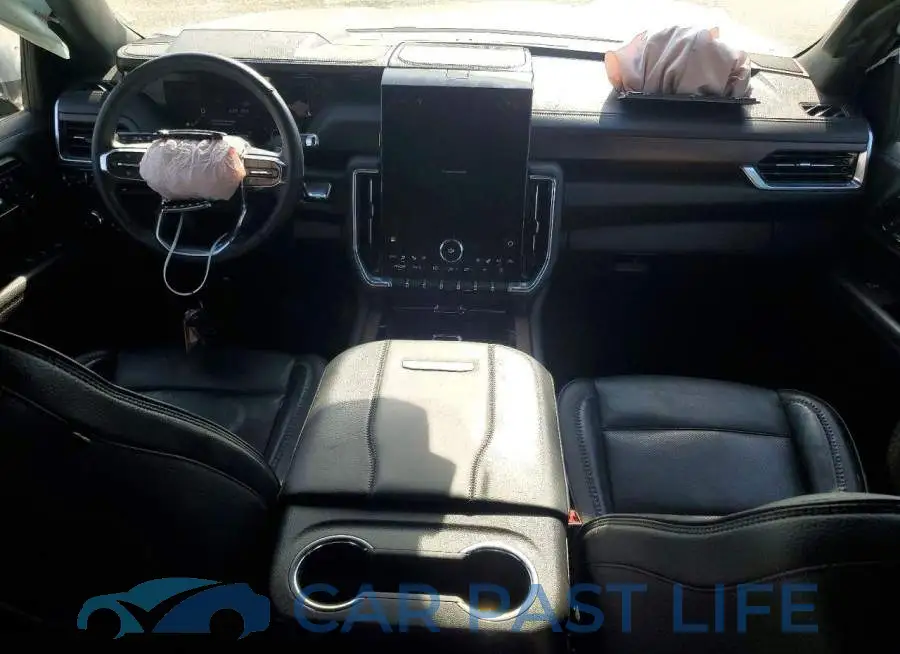 1GKS2DRL5SR245760# 8