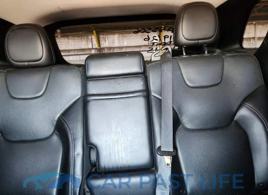 1C4PJMDX7KD235906# 10